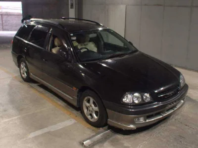 Toyota Caldina