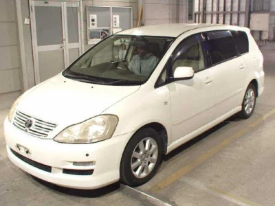 Toyota Ipsum