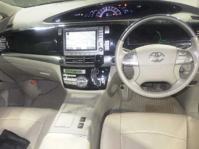 Toyota Estima Hybrid