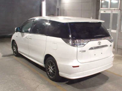 Toyota Estima Hybrid