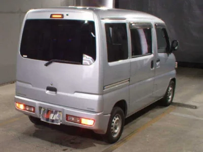 Mitsubishi Minicab Van