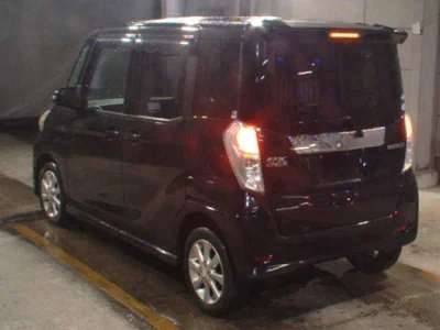 Mitsubishi eK X Space