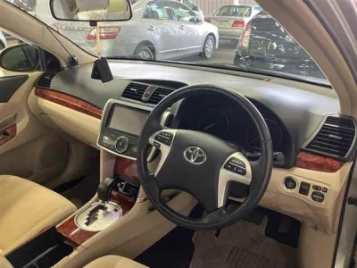 Toyota Premio