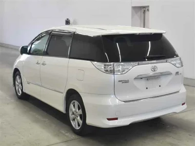 Toyota Estima Hybrid