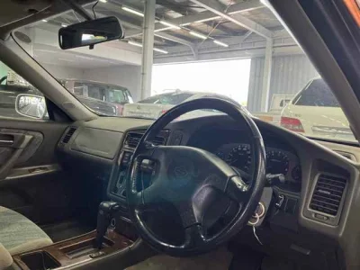 Nissan STAGEA