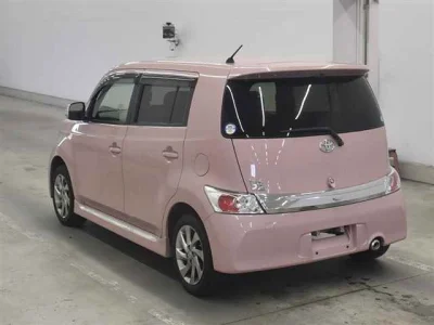 Toyota bB
