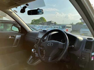 Toyota Rush