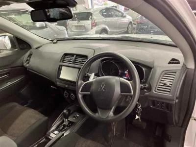 Mitsubishi RVR