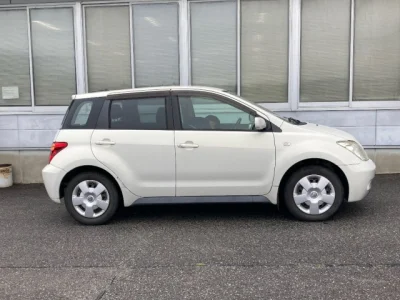 Toyota Ist