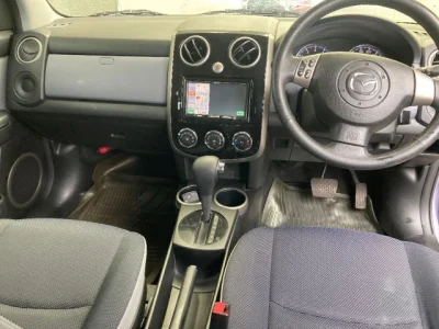 Mazda Verisa