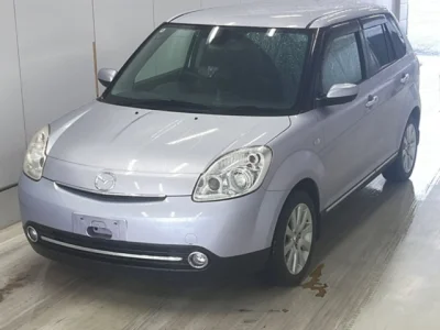 Mazda VERISA
