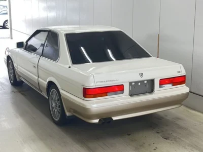 Nissan LEOPARD