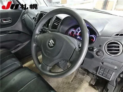 Suzuki Palette