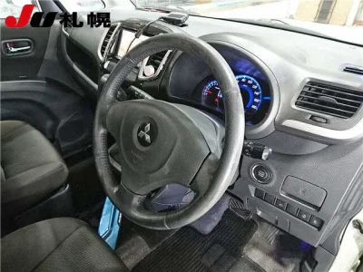 Mitsubishi Delica D:2
