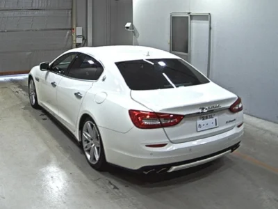 Maserati Quattroporte