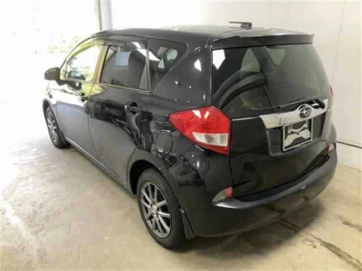 Subaru TREZIA