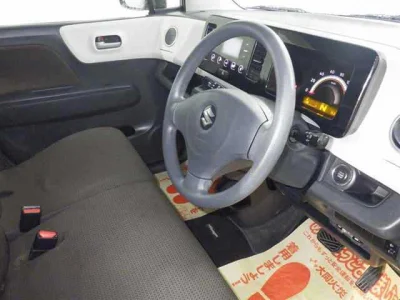 Suzuki MRWAGON