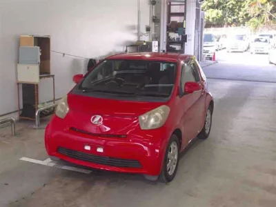 Toyota iQ