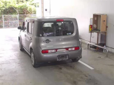 Nissan CUBE