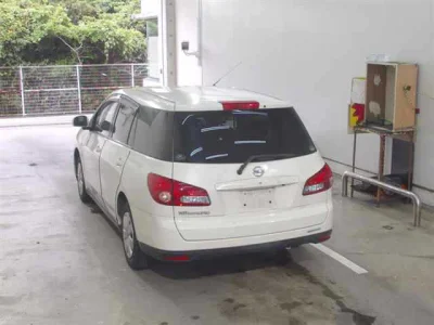 Nissan WINGROAD