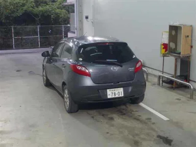 Mazda DEMIO