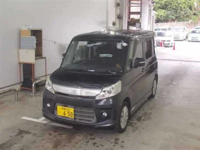 Suzuki Spacia