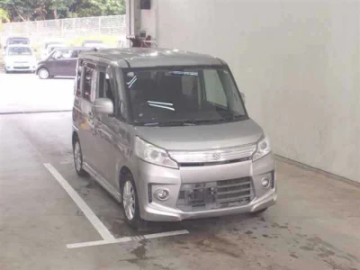 Suzuki Spacia