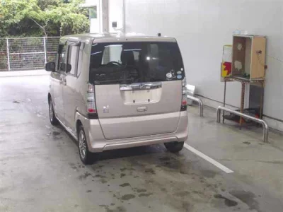 Honda N BOX