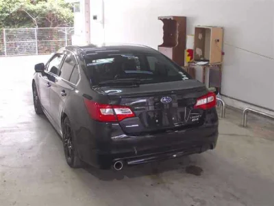 Subaru Legacy B4