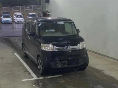 Honda N BOX SLASH