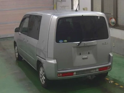 Honda Mobilio Spike