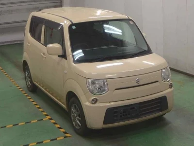 Suzuki MRWAGON