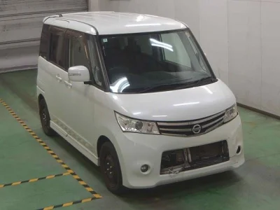 Nissan ROOX
