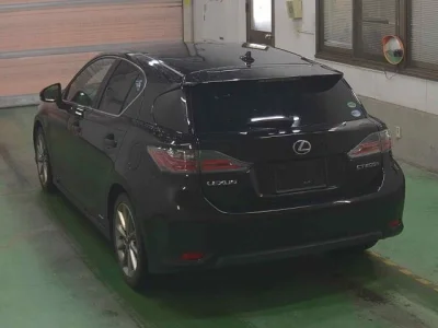 Lexus CT200h