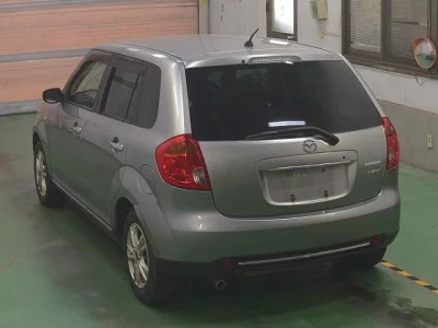 Mazda VERISA