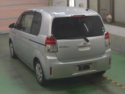 Toyota Spade