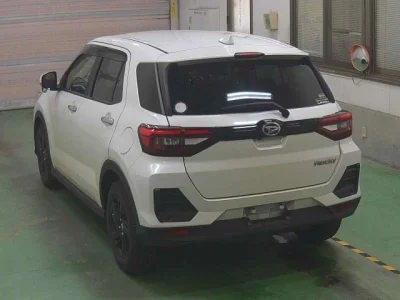 Daihatsu ROCKY