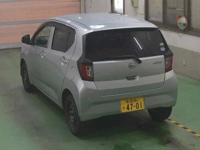 Daihatsu MIRA E S