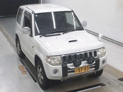 Mitsubishi PAJERO MINI