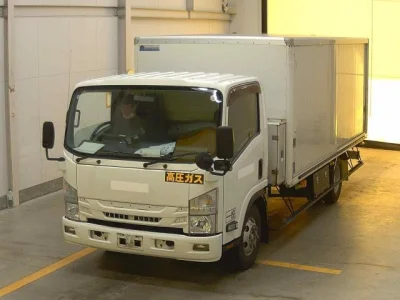 Isuzu ELF