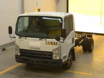 Isuzu ELF