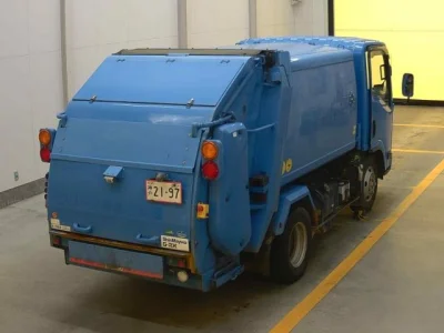 Isuzu ELF