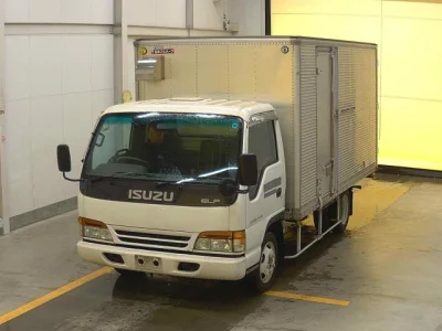 Isuzu ELF
