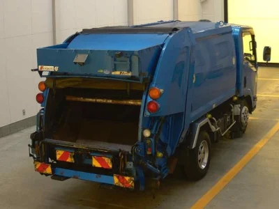 Isuzu ELF