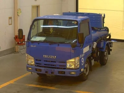 Isuzu ELF
