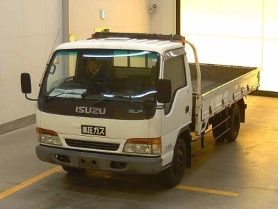 Isuzu ELF