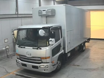 Nissan CONDOR