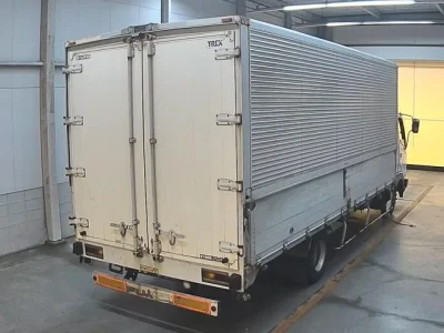 Mitsubishi FUSO FIGHTER
