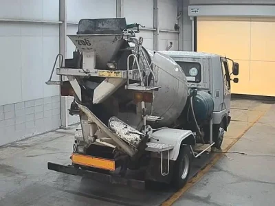 Mitsubishi FUSO FIGHTER