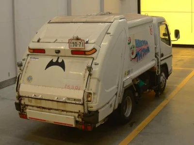 Mitsubishi Fuso Canter